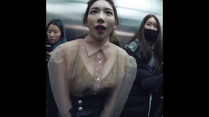 팔도 살아야지 태연아... 얼굴하고 목만 살면 뭐해... 네가 다치는데 조심히 다녀😱😢