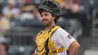 Texas Rangers acquire Austin Hedges from Pittsburgh Pirates