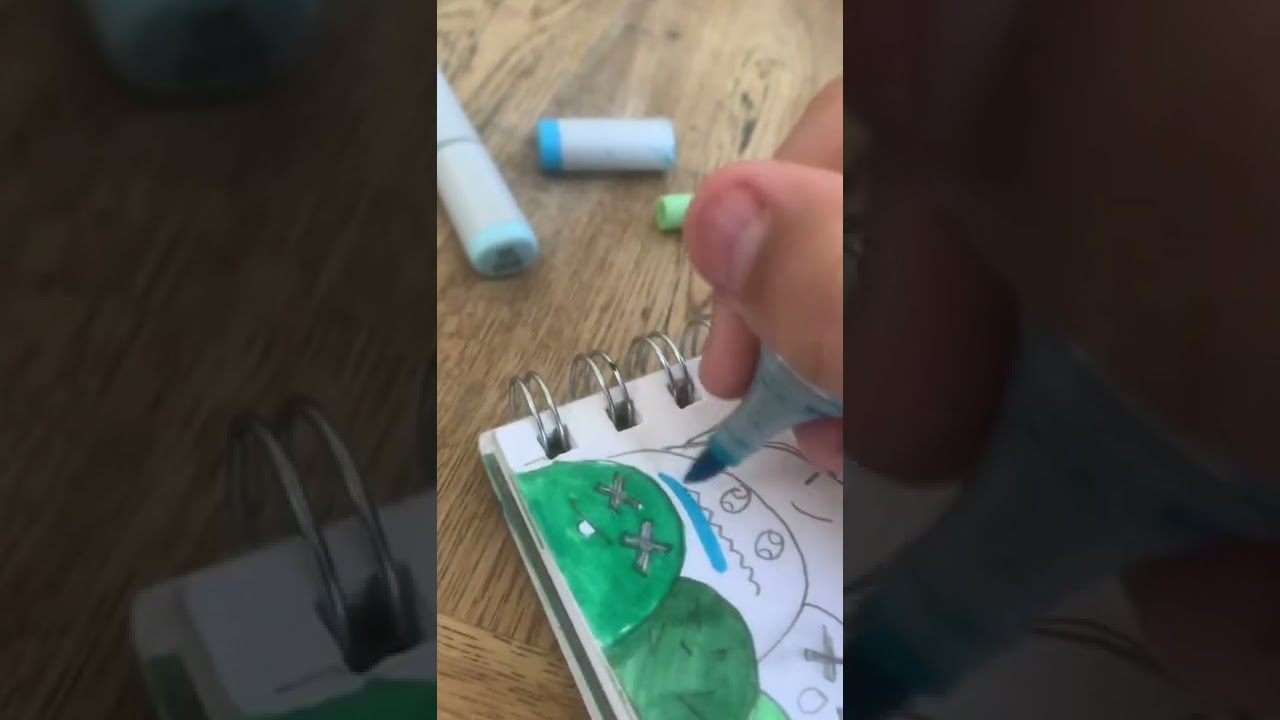 I’m back drawing a doodle with only blue and green markers part 1