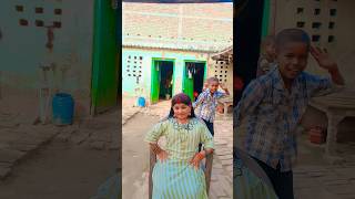 Raja maharaja bila gai🤣🤣#shorts #youtubeshorts #trendingvideo #shortsfeed #dance #video #ytshorts
