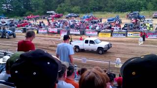 Silverado Snaps Driveshaft At Sled Pulls