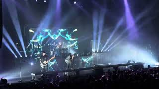 The Amity Affliction - Chasing Ghosts (Live in Dallas, TX)