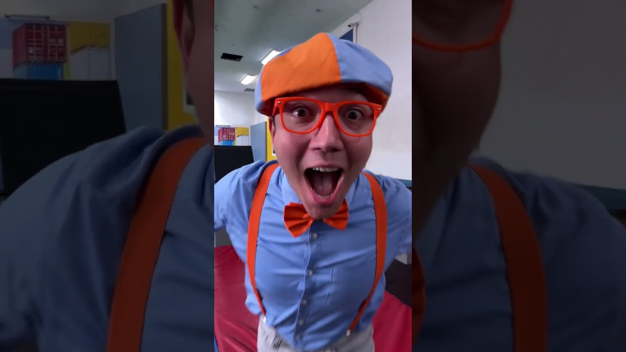 WOAH BLIPPI PARKOUR!! Watch him JUMP! #shorts #blippi #blippimusic