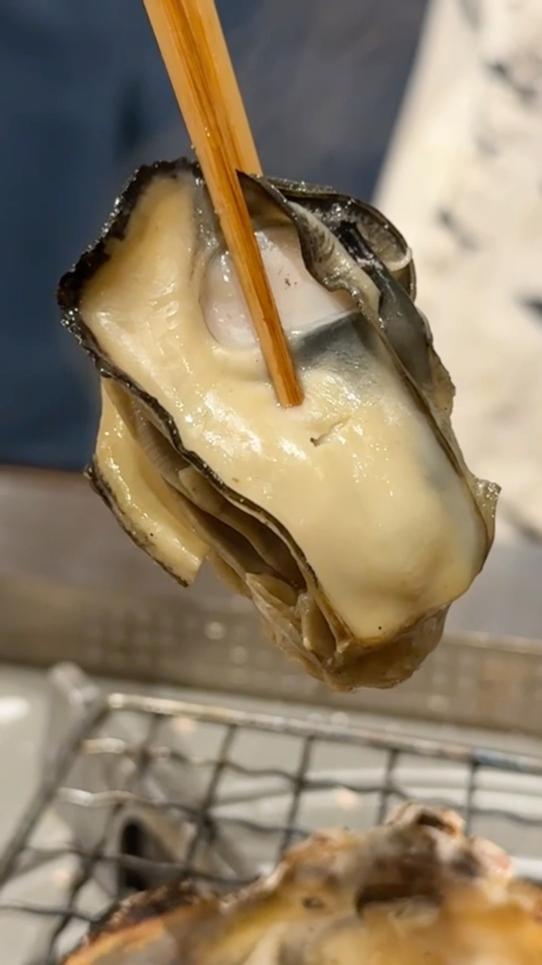 Ako's Samurai Oysters! We'll grill them! Posted on 1/30