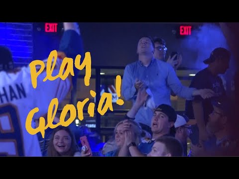 St. Louis Blues fans sing &#39;Gloria&#39; and dance after clinching spot in Stanley Cup Final - YouTube