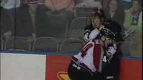 Kris Kasper vs Oriel McHugh hockey fight 1_27_06