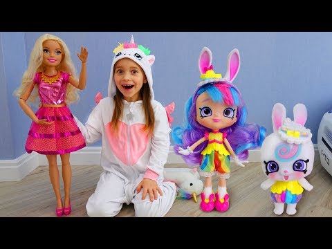 Видео: Девушка и ее новая кукла потрясают интернет видео