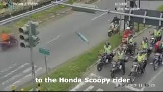 Wa story lucu. Pengendara motor khilaf dan php