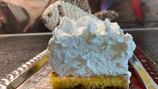 Šampita / Schaumkuchen/ Meringue cake