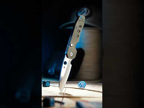 Spyderco Knives Smock | DLT Trading Exclusive ​⁠@SpydercoKnivesOfficial