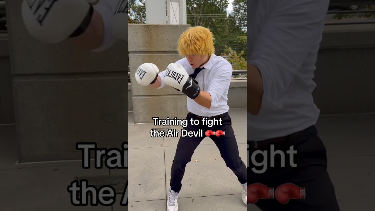 Denji and Beam are LOCKED IN ‼️ #anime #chainsawman #shadowboxing