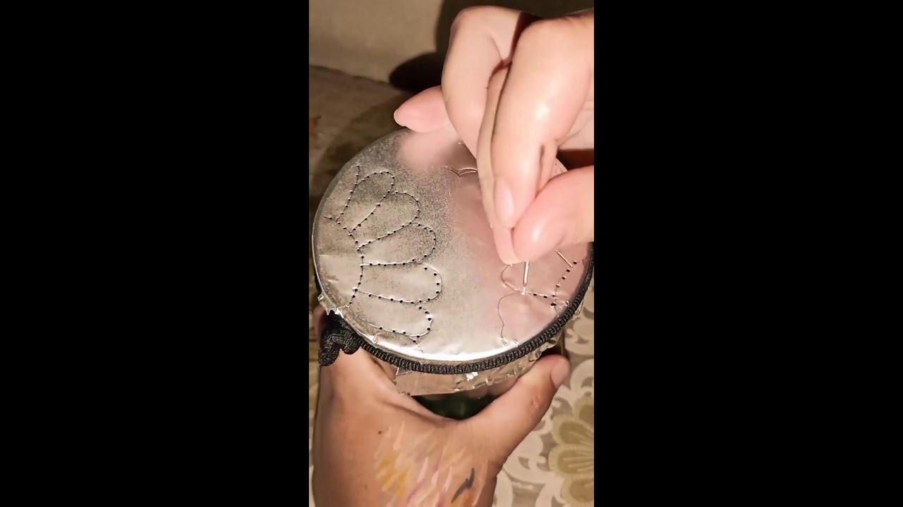 ODDLY SATISFYING FOIL PAPER TRACING 