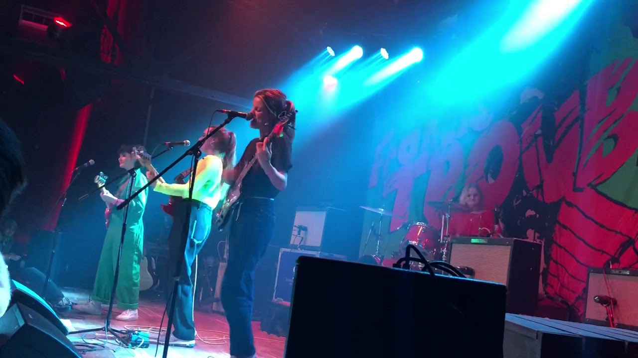 Hinds “New For You” clip @ Terminal West Atlanta 3-23-18