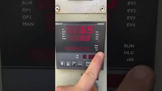 How to run a Profile on a West 4400 Temperature Controller