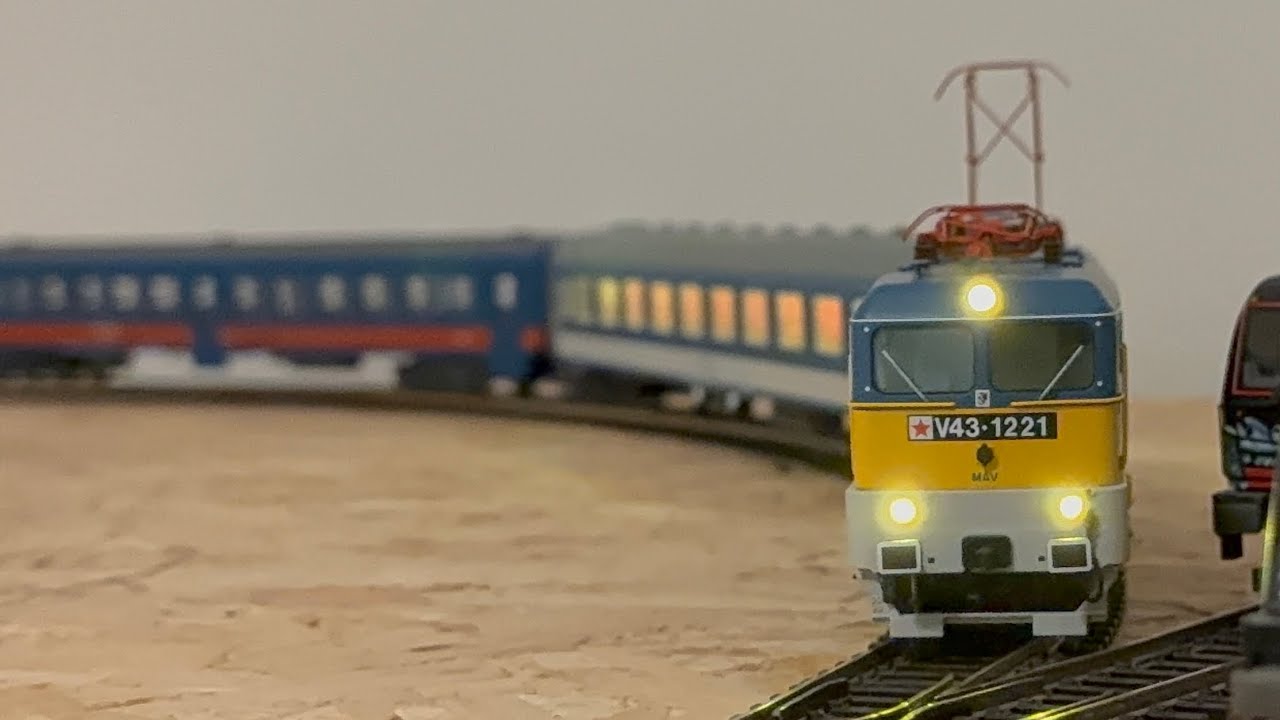 Vonatok a terepasztalon 22