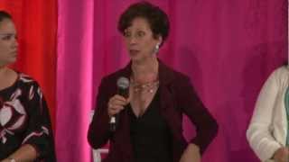 Gold Mastermind Client Lorraine Maita at Get More Clients Workshop Guide
