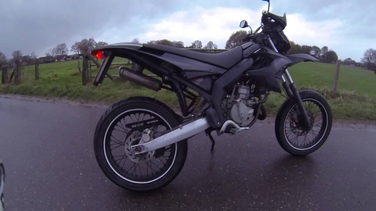 Kit Déco 50 Derbi Xtrem SM 2011-2017 C 50CC à boite Perso D