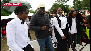 Download Lagu MP JOHANA NG'ENO ELECTRIC DANCE DURING COMEDIAN 22 STARYL ANNIVERSARY IN BOMET. MP3 Download Lagu MP JOHANA NG'ENO ELECTRIC DANCE DURING COMEDIAN 22 STARYL ANNIVERSARY IN BOMET. MP3