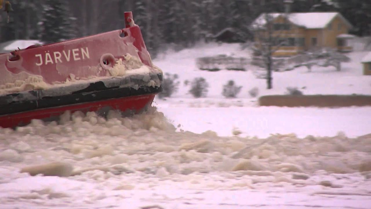 Frog - Isbrytning i Gävle hamn