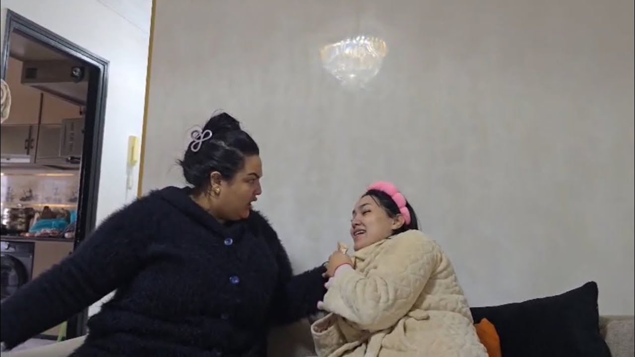 تحدي بين فاتي وامينة رجع كارته 😭يونس وعاتيق تصدمو للاسف ضمرت وتصدمت😭