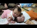 相方が寝付くと心配になる双子