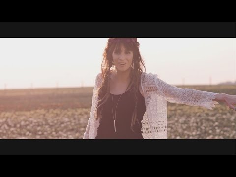 Sylwia Grzeszczak Feat. Sound'n'Grace - Kiedy Tylko Spojrzę [Official Music Video]