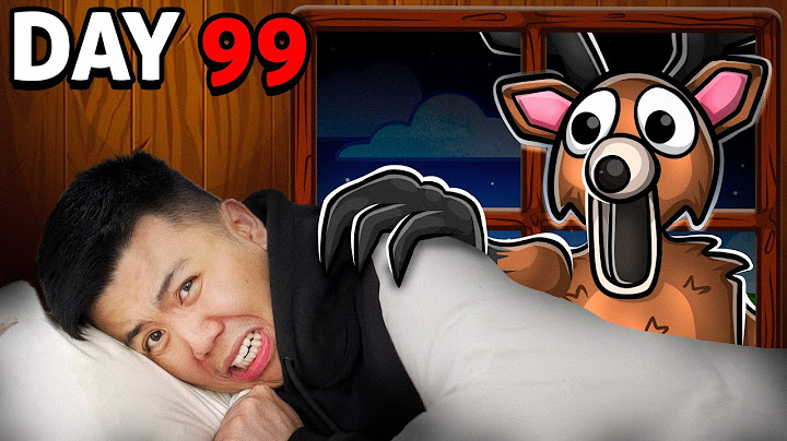 Surviving 100 DAYS in The Roblox FOREST..
