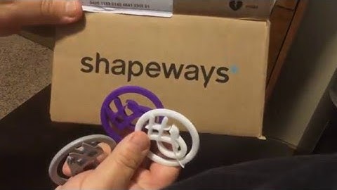 Unboxing my 3D printed pendants. (Shapeways print)