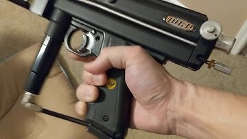 Autococker Right Feed