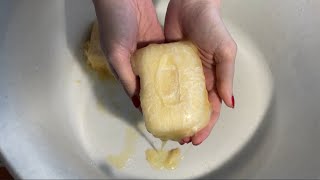 ASMR/mushy soap🧼lathering soap/squeezing sponges🫧