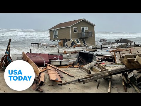 North Carolina beachfront house collapses into the ocean amid flooding | USA TODAY