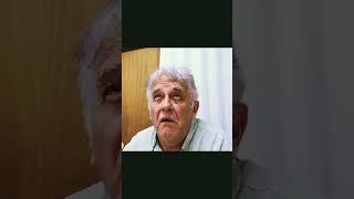 🎶 Roberto Carlos e sua cara introspectiva nas capas dos discos... já reparou nisso? 🎶