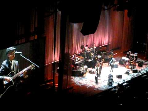 Leonard Cohen - The Partisan- Stockholm Globe Arena 2010
