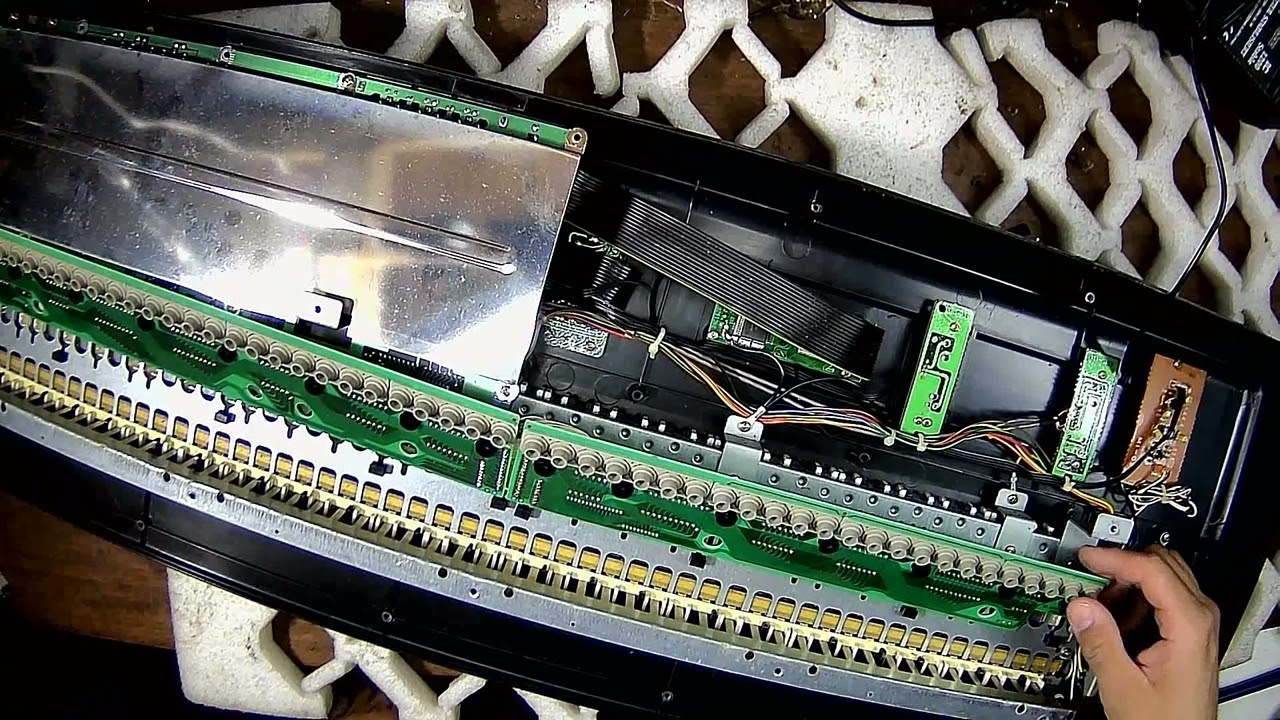 Watch KAWAI K4 (how to repair broken and non working keys) on YouTube Watch KAWAI K4 (how to repair broken and non working keys) on YouTube