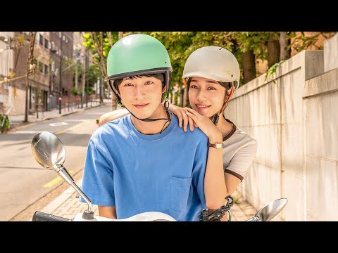 عامل توصيل قابل بنت صماء فحبها وعمل المستحيل علشانها ميعرفش أنها بتسمع وخبت علية ملخص