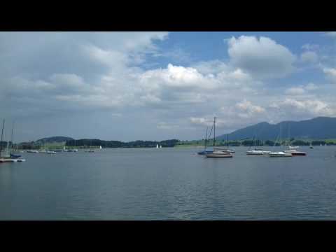 الفنان الراحل ابراهيم حسين الليل مسافر بينا العيون السوداء بالعود