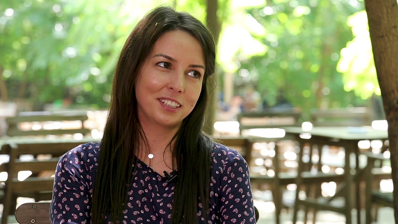 Dr. Cristina Lupu, medic neurolog la Clinica Neuroaxis (T) YouTube