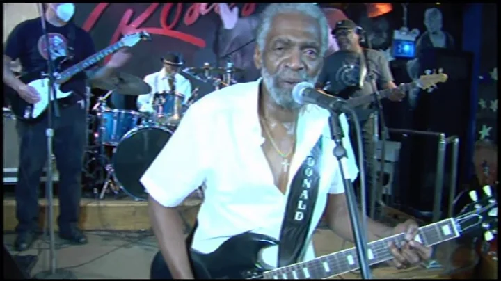 Kinsey Report :: Live from Rosa's Lounge - Stay-Ho...