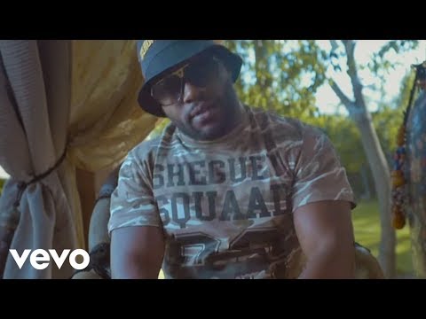 Gradur Ft. Lacrim - La Douille