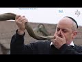 Tysiące ludzi na corocznym "Marszu Żywych" upamiętniającym ofiary Holokaustu