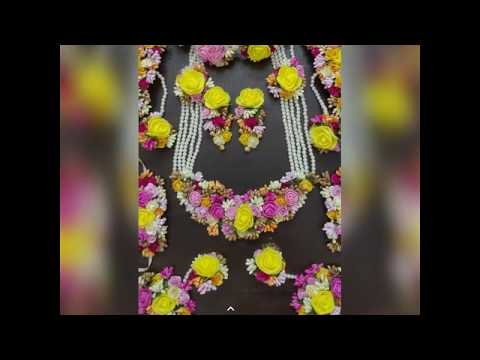 Flower Jewellery designs for mehandi/Haldi Wedding servicesnctions BeautiWedding servicesl flowers Jewellery for Bride