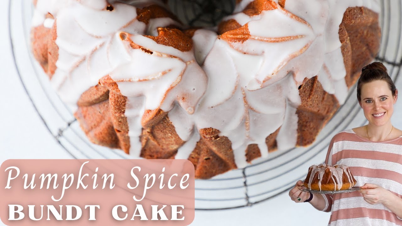 Easy Christmas Bundt Cake - The Country Cook