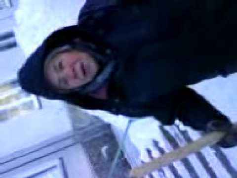 Дворника поймали за руку