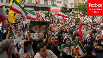 Iranians Fill Tehran