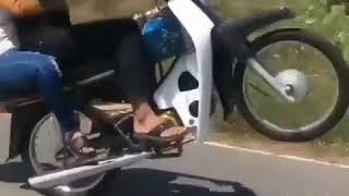 Whellie Bawak Awekkk Panss