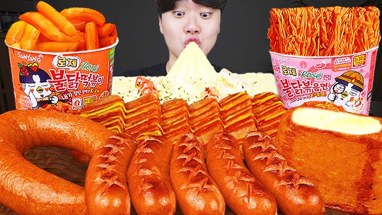 ASMR MUKBANG 직접 만든 대왕 가래떡 떡볶이 불닭볶음면 소세지 먹방 & 레시피 FIRE NOODLES AND CHEETOS Tteokbokki EATING SOUN