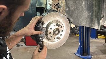 2014 Volkswagen Tiguan 2.0L AWD Front Brake Disc & Pads Replacement