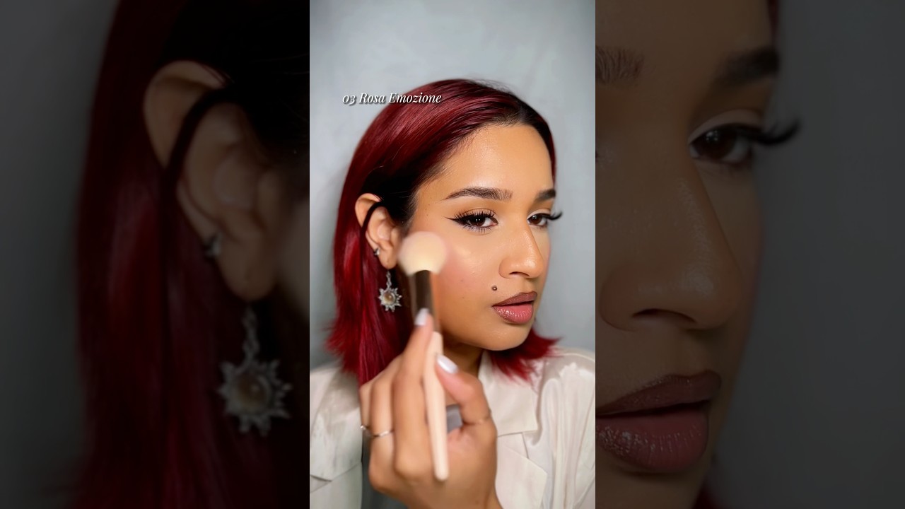 Trying the Valentino Eye2Cheek Blushes 