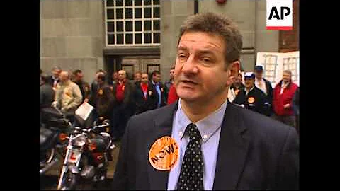 Fishermen protest at ministry over rising cost of fuel