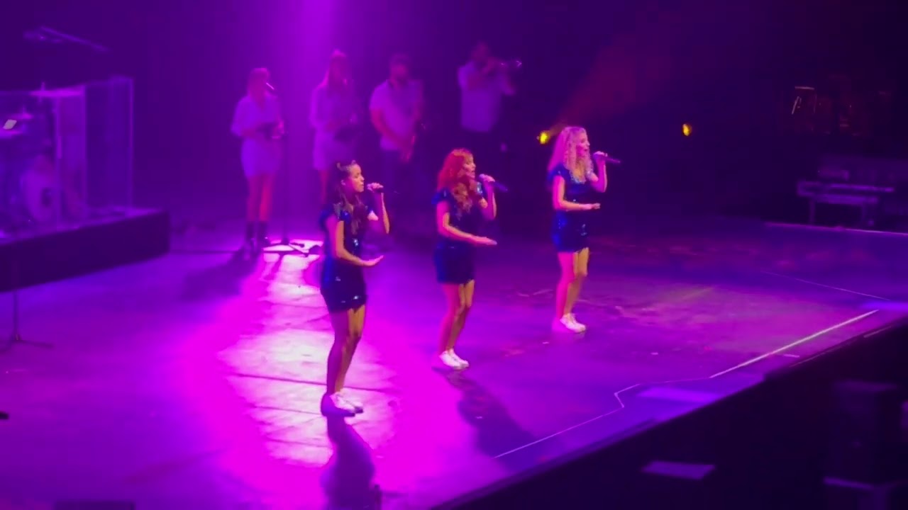 K3 - Giddy-Up-A-Gogo | K3 Live In Concert - Proximus Pop Up Arena Middelkerke